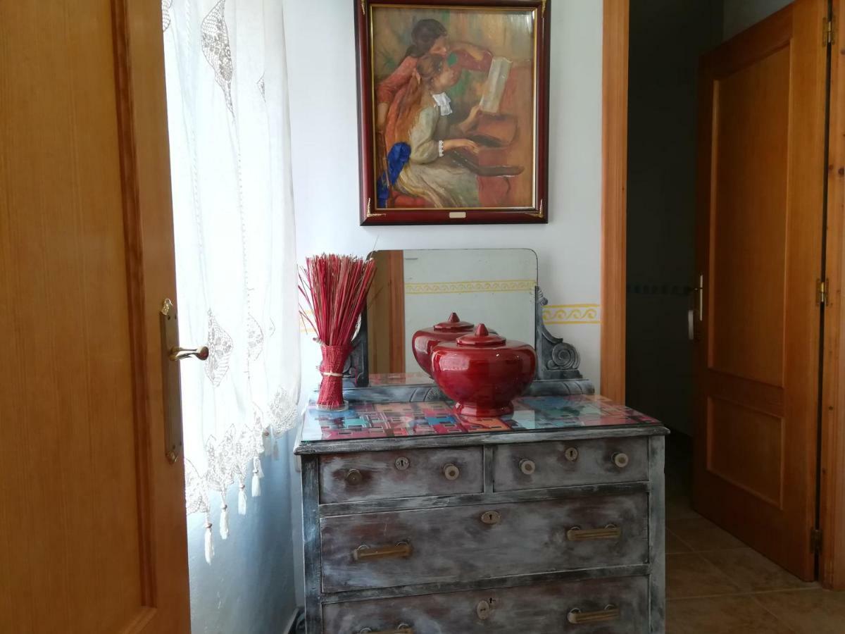 Los Angeles Del Romero Guest House Gatova Ngoại thất bức ảnh